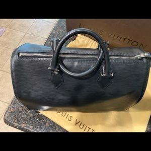 Louis Vuitton EPI 30 Speedy
